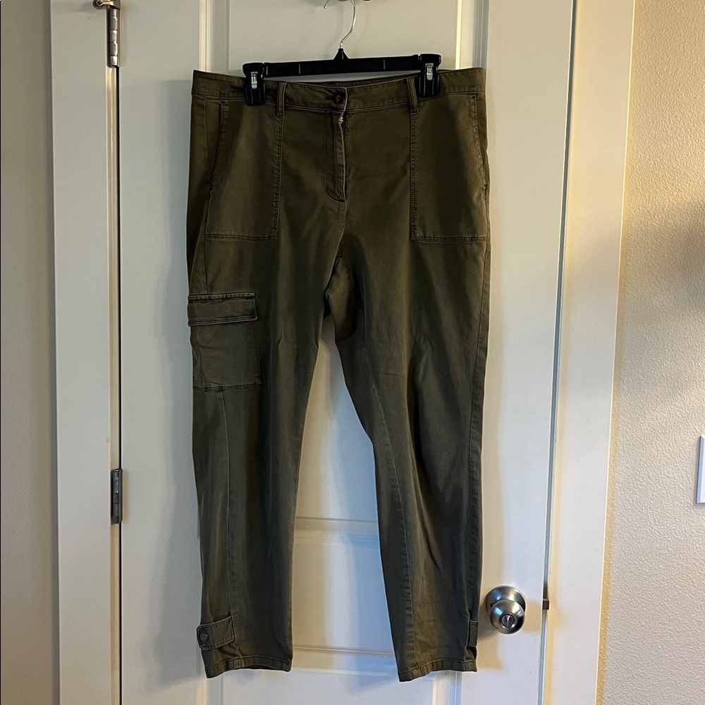 J Jill Olive Cargo Pants size 14